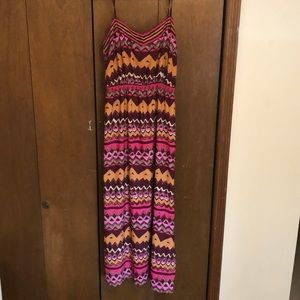 LOFT Aztec Print Maxi Dress (Large)